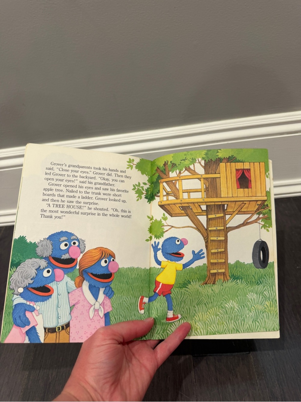 VINTAGE 1987 Sesame Street Are We Almost There Grover Muppet Paperback Book - Picture 4 of 4